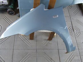 Prodám náhradní díly Ford C-Max 03-10 (i facelift) - 3