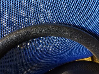 Land Rover Defender volant - 3