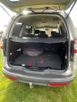 Ford Galaxy 2,0 TDCi 103kw, automat, 7-míst - 3