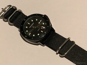 Quartz Army ,..45mm - 3