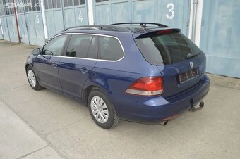 VW Golf 6 combi 1,6 TDi 77kw úsporné auto - 3