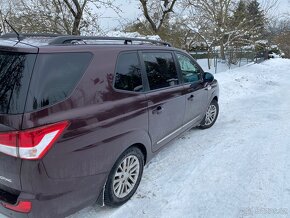 SsangYong Rodius II 4WD - 3