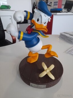 figurka Donald Duck limited edition - 3