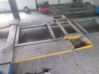 Čtyřsloupový elektrohydraulický zvedák - 3