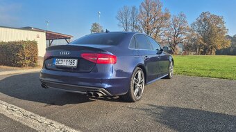 Audi S4 3.0 TFSI Supercharger V6 Quattro, 245kW B8.5 Sedan - 3