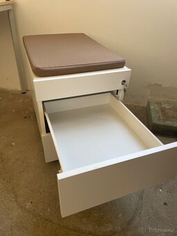 Kancelářský úložný box (kontejner) s podsedákem - 3