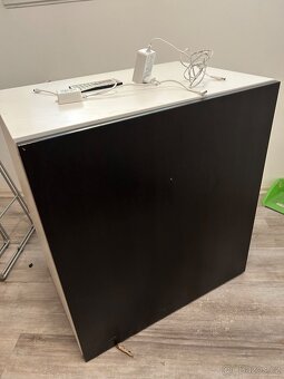 Stůl Bekant Ikea+skřínka Besta - 3