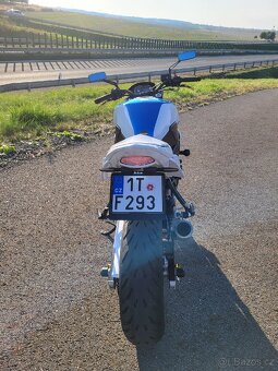Suzuki GSR 750 2014 - 3