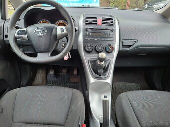 Toyota Auris BENZIN Říčany - 3