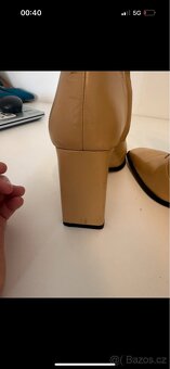 Zara, 38 - 3