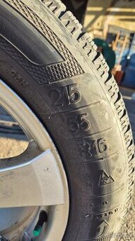 Zimní pneu 215/55 R16 + alu disky - 3
