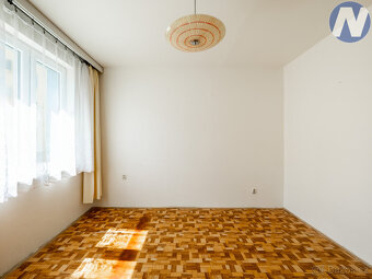 Prodej bytu 3+1, 66 m², Volary - 3