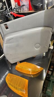 Díly BMW e24, 635csi - ledvinky, interiér. - 3