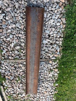 Nosník (traverza) délky 1,1m - 3