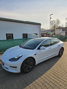 Tesla model 3 standart range plus - 3