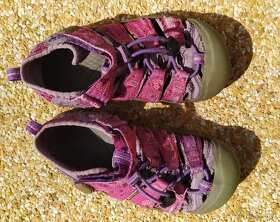 Trekové sandály Keen dívčí č. 31 - 3