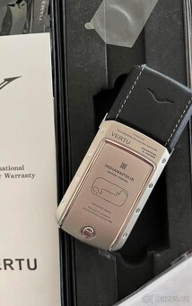 Nokia/VERTU Indianapolis. - 3