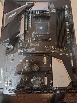 GIGABYTE  B450 AORUS ELITE V2 - 3