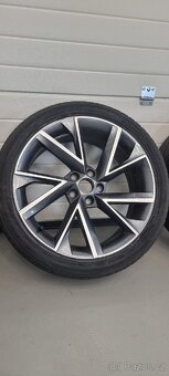 Vega R19 Škoda Superb III - 3