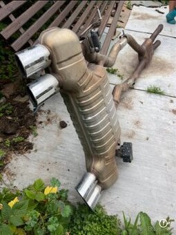 Výfuk BMW M3 F80 - 3