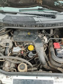 Renault Scenic - 3