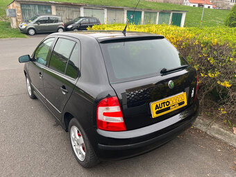 Škoda Fabia, 1,4 16V SPORT - 3