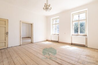 Prodej historické usedlosti, o velikosti 200 m2, na pozemku - 3