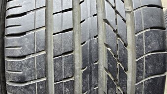 Letní pneu 245/40/19 Good Year Run Flat - 3