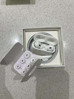 Airpods Pro 2 USB-C - 3