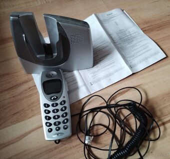 NOVÝ telefon na pevnou linku se stojánkem - 3