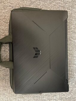 Prodám notebook Asus - 3