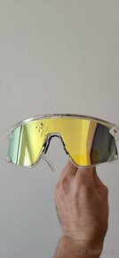 Sportovní brýle Oakley - 3