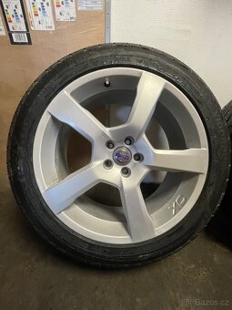 ALU kola Volvo Cratus 20’ - 3
