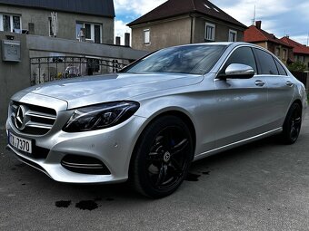 Mercedes-Benz - 3