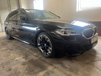 BMW 530 d xDrive M Sport 20 ZollPanoLaserHuD360 - 3