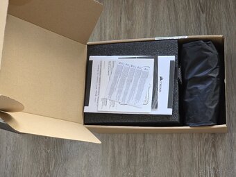 Zdroj Corsair RM750X 750W bílý | záruka 01/30 - 3