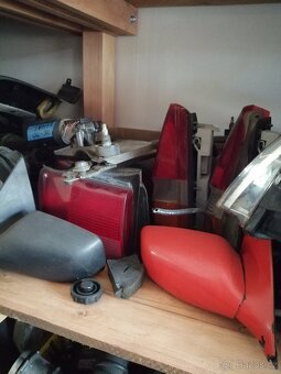 Díly na Uno, Vectra, Megane, Omega, Escort,Ka, Punto, Golf 4 - 3