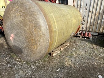 Laminátová nádrž - 3