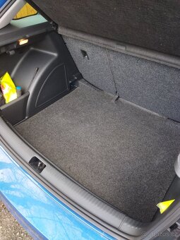 Skoda rapid  Spaceback 1.2 rok 2014 pouze 45000km - 3