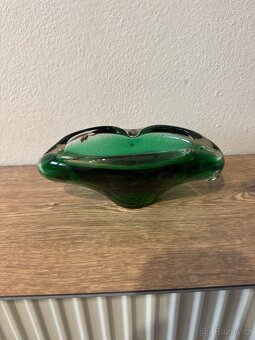 Skleněný popelník - 3