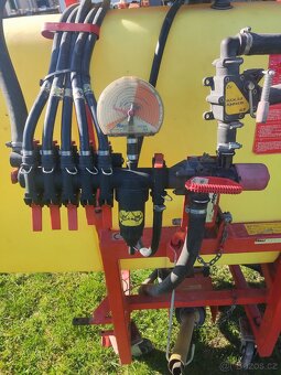 Postřikovač RAU - 3