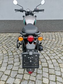 Royal Enfield 350 - 3