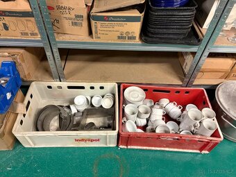 Nadobi do baru a kuchyne restaurace - 3