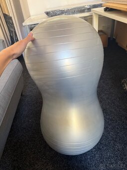 Gymnastický míč peanut - 3