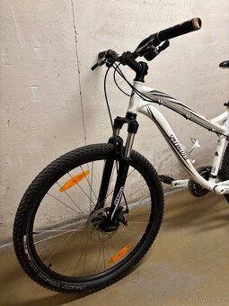 Horské kolo Specialized - 3