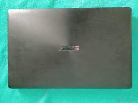 Predám veľmi zachovalý notebook Asus X550CC - 3