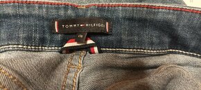 Tommy Hilfiger jeans, tričko, jogging-kalhoty 176 - 3