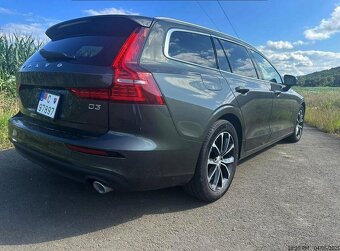 Volvo V60 D3 2.0L 150k Momentum Geartronic - 3
