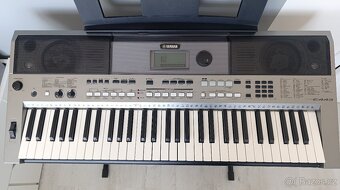 Yamaha PSR E443 - 3