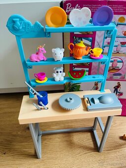 Barbie umelecky atelier/ umelecka dielna - 3